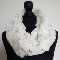 Cream silver foil snowflake snood